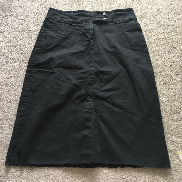 Tommy Hilfiger black denim skirt - Picture 1 of 2