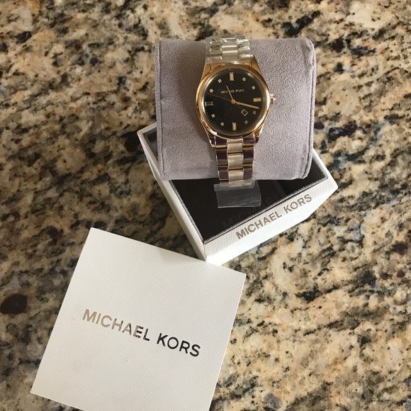 MK Unisex Wrist Watch main image 2