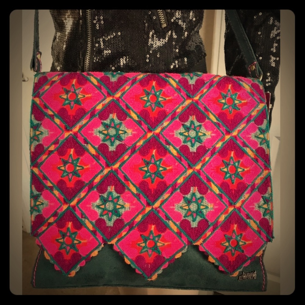 NWT JUNAID JAMSHED LARGE EMBROIDERED SHOULDER BAG