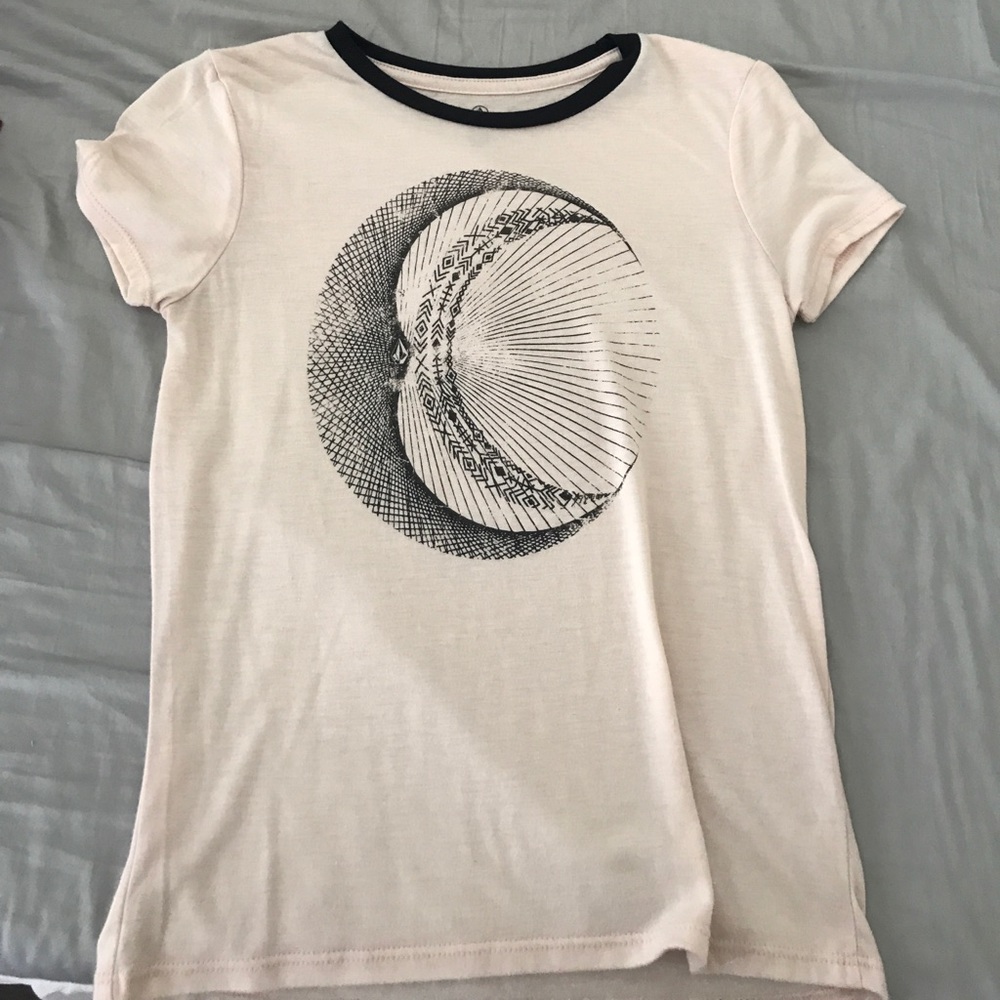 light pink volcum shirt