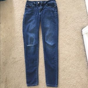 Levi's skinny jeans, legging style.