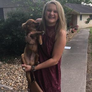 Meet your Posher, Karlee