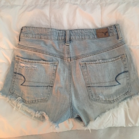 American Eagle High Waisted Shorts - Picture 2 of 3