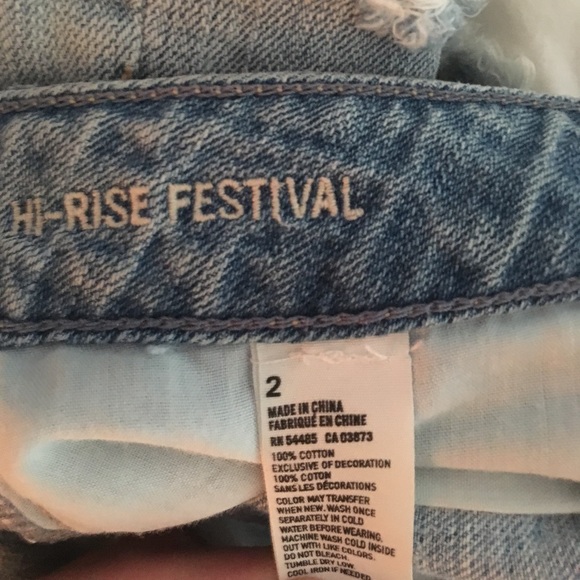 American Eagle High Waisted Shorts - Picture 3 of 3