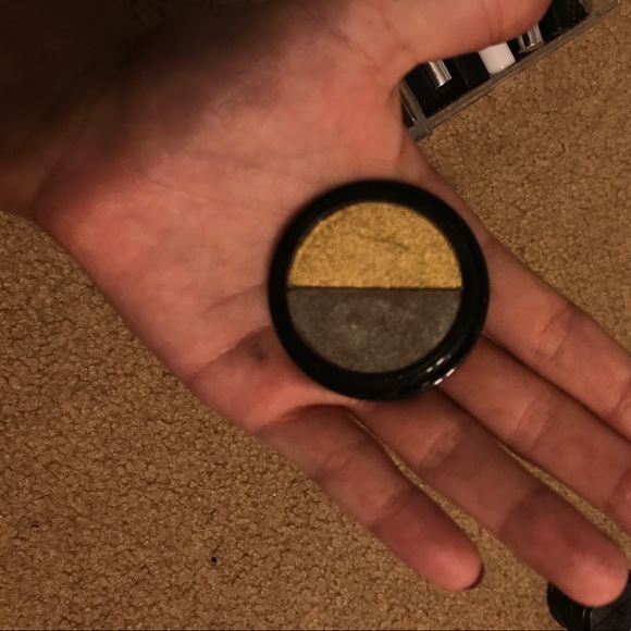 Elf eyeshadows - Picture 5 of 5