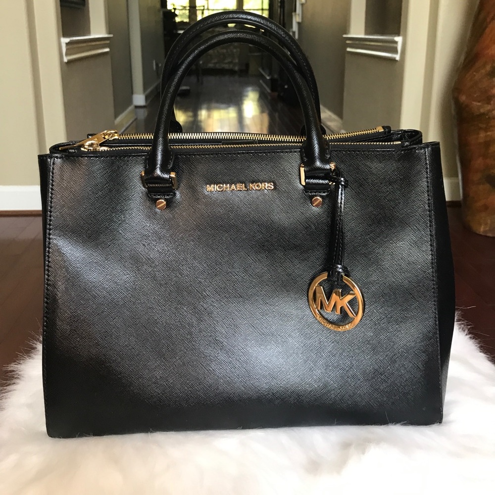 Michael Kors Savannah Handbag