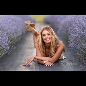 Meet your Posher, Paiton