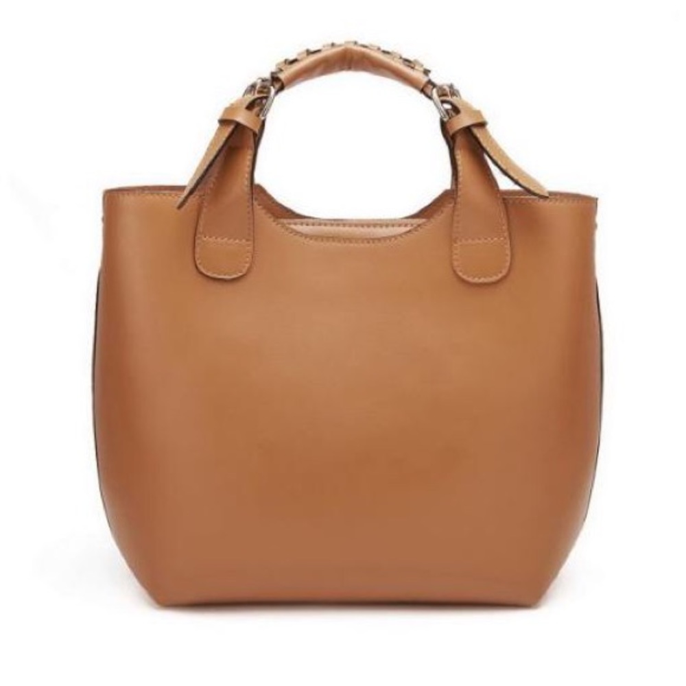 Leather braided Handle shopper! W/strap!