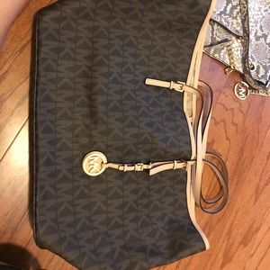 Michael kors tote bag