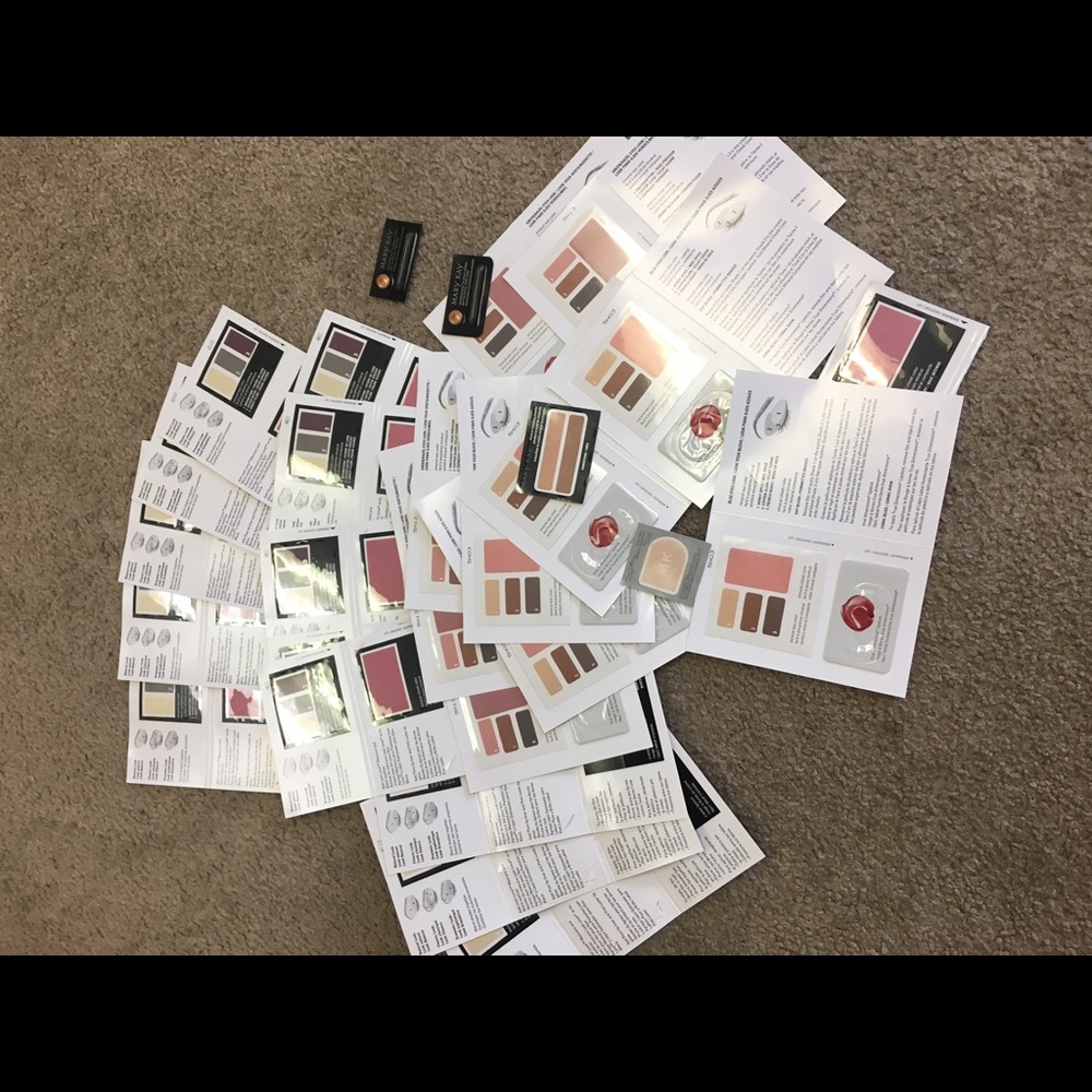 Lot of 50 Mary Kay make up samples