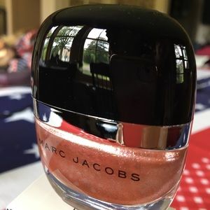 Today $10!! Bundle Marc Jacobs