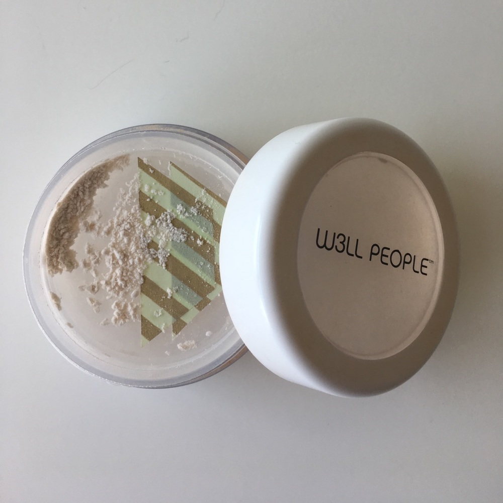 W3LL PEOPLE Bio Brightener Invisible Powder .21 Oz