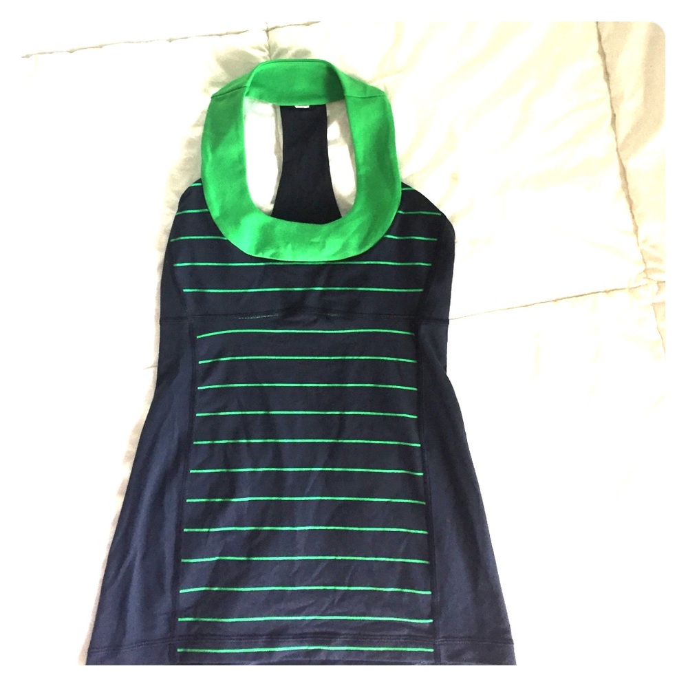 Lululemon top