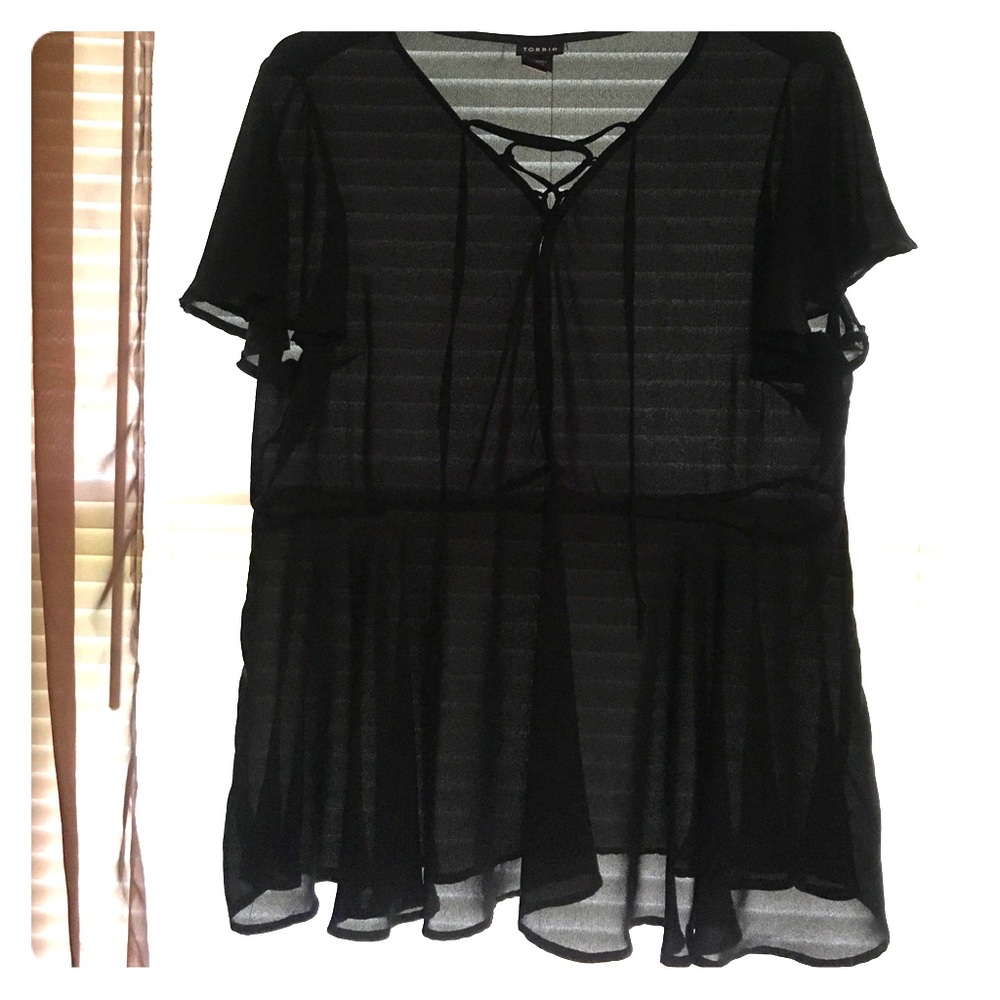 Black light chiffon top