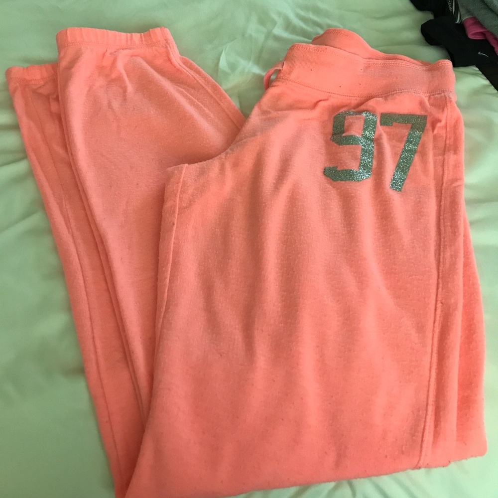 Aero sweats