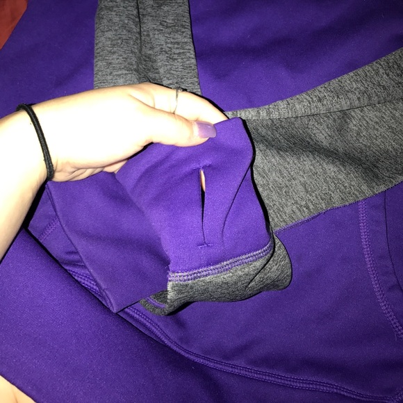 Nike Hoodie - Picture 2 of 3