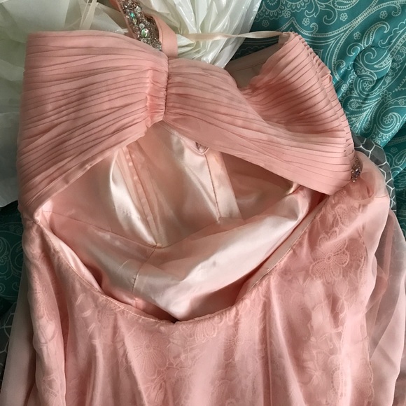 Gorgeous baby pink prom dress - Picture 7 of 7