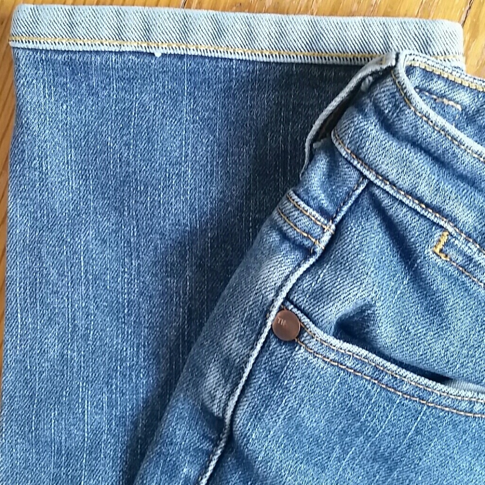 Tommy Hilfiger Cropped Jeans - Picture 3 of 7