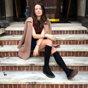 Meet your Posher, Cyanne