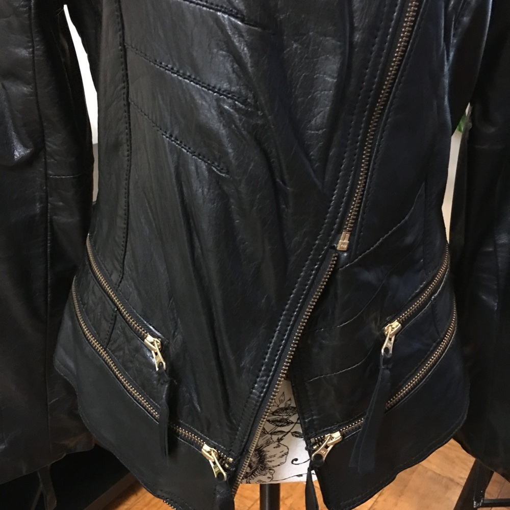 Vera Moda Cropped Leather Jacket - image 4
