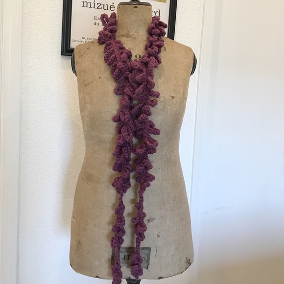 Hand-Knit Wool & Acrylic Leafy Scarf 80" Long - Picture 2 of 5