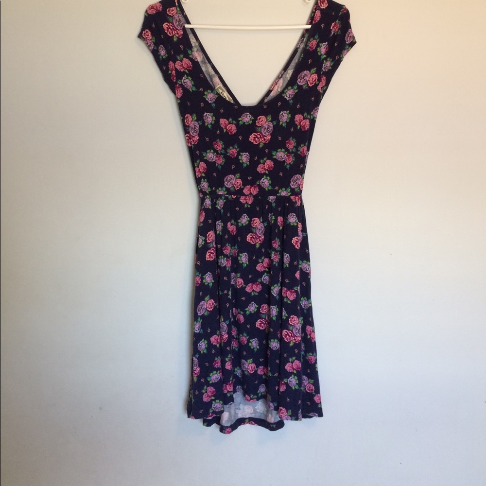 floral short sleeved dress