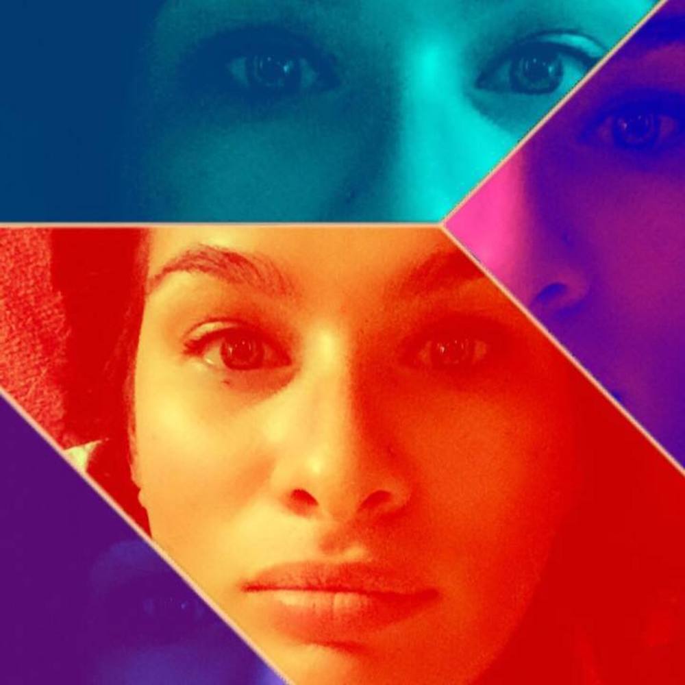 Meet your Posher, Ravelle