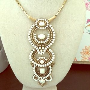 Stella & Dot pendant necklace