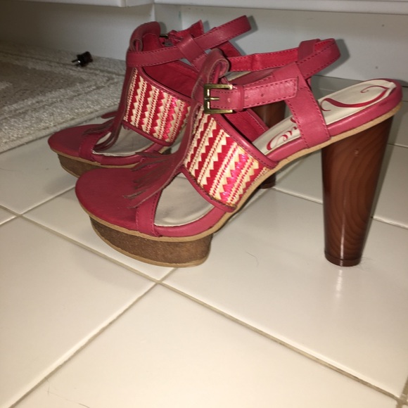 Vogue red heels - Picture 2 of 7