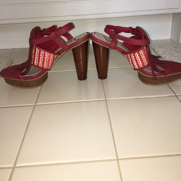 Vogue red heels - Picture 3 of 7