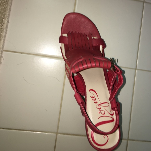 Vogue red heels - Picture 5 of 7