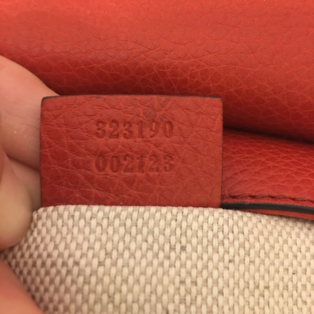 S.  O.  L.  D.  !   Gucci Soho Crossbody - Picture 5 of 8