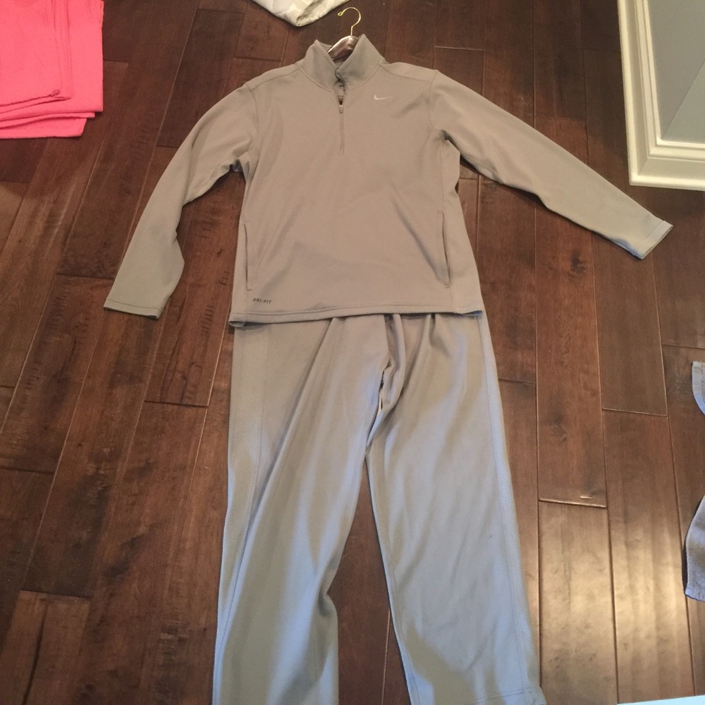 Nike Sweat suit