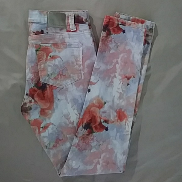 Calvin Klein Denim - Calvin. Klein Pastel Watercolor Skinny Jeans