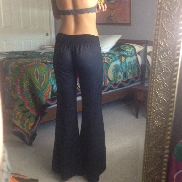 Flynn Skye Patty Flare Pants - Picture 2 of 3