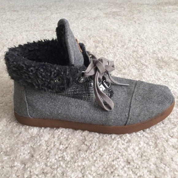 Toms Shoes - Toms Lace up Booties