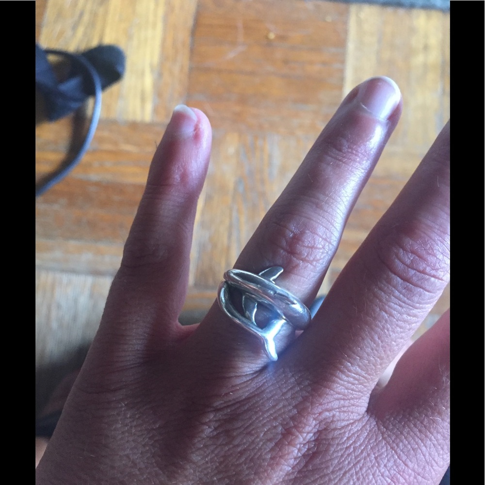 Sterling silver dolphin ring - size 7.5