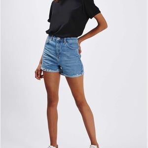 Topshop Girlfriend Jean Shorts