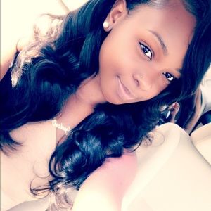 Meet your Posher, Shaneeka