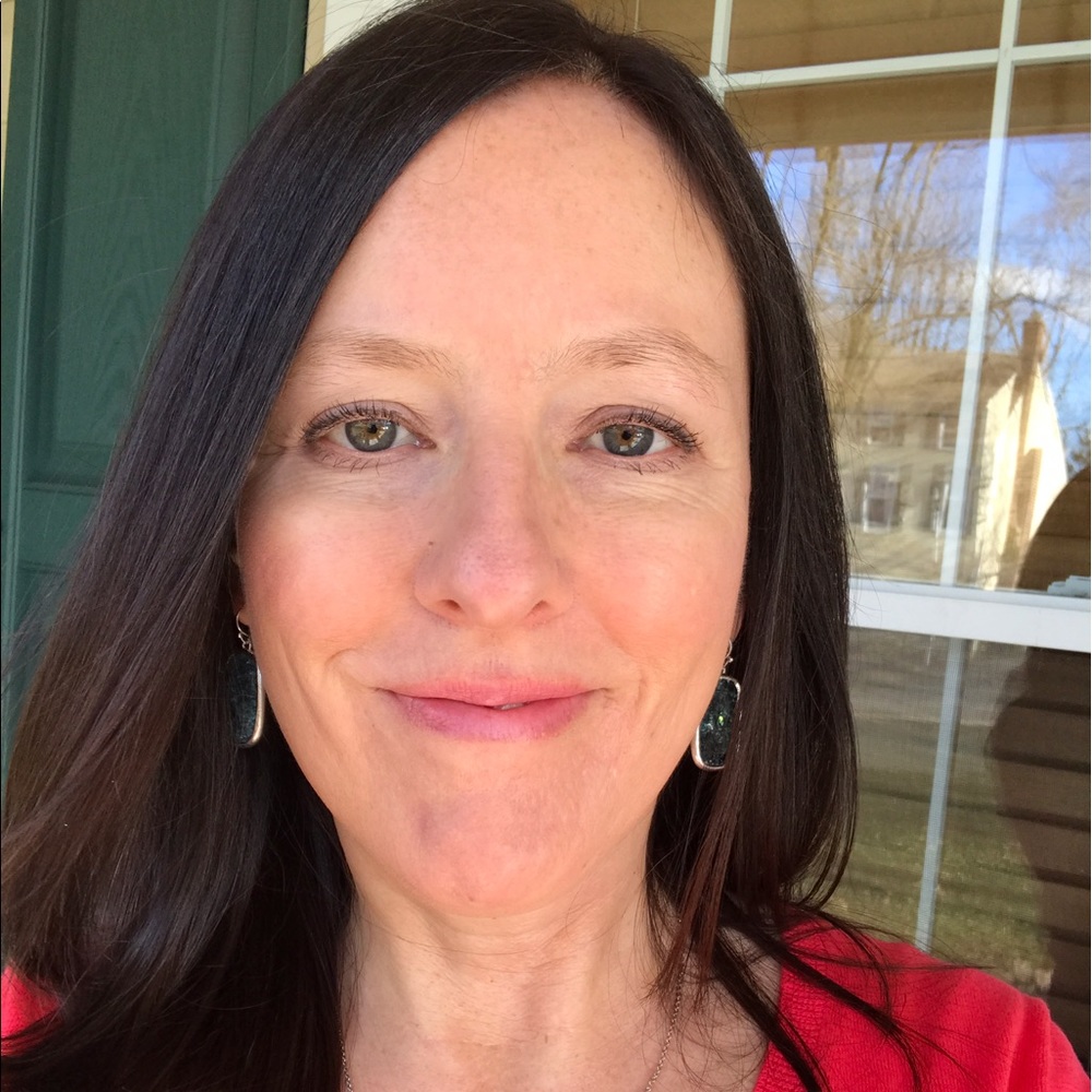 Meet your Posher, Melissa