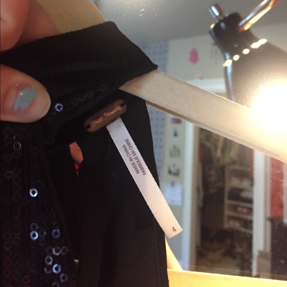 Black Sequin Halter Dress - Picture 7 of 9