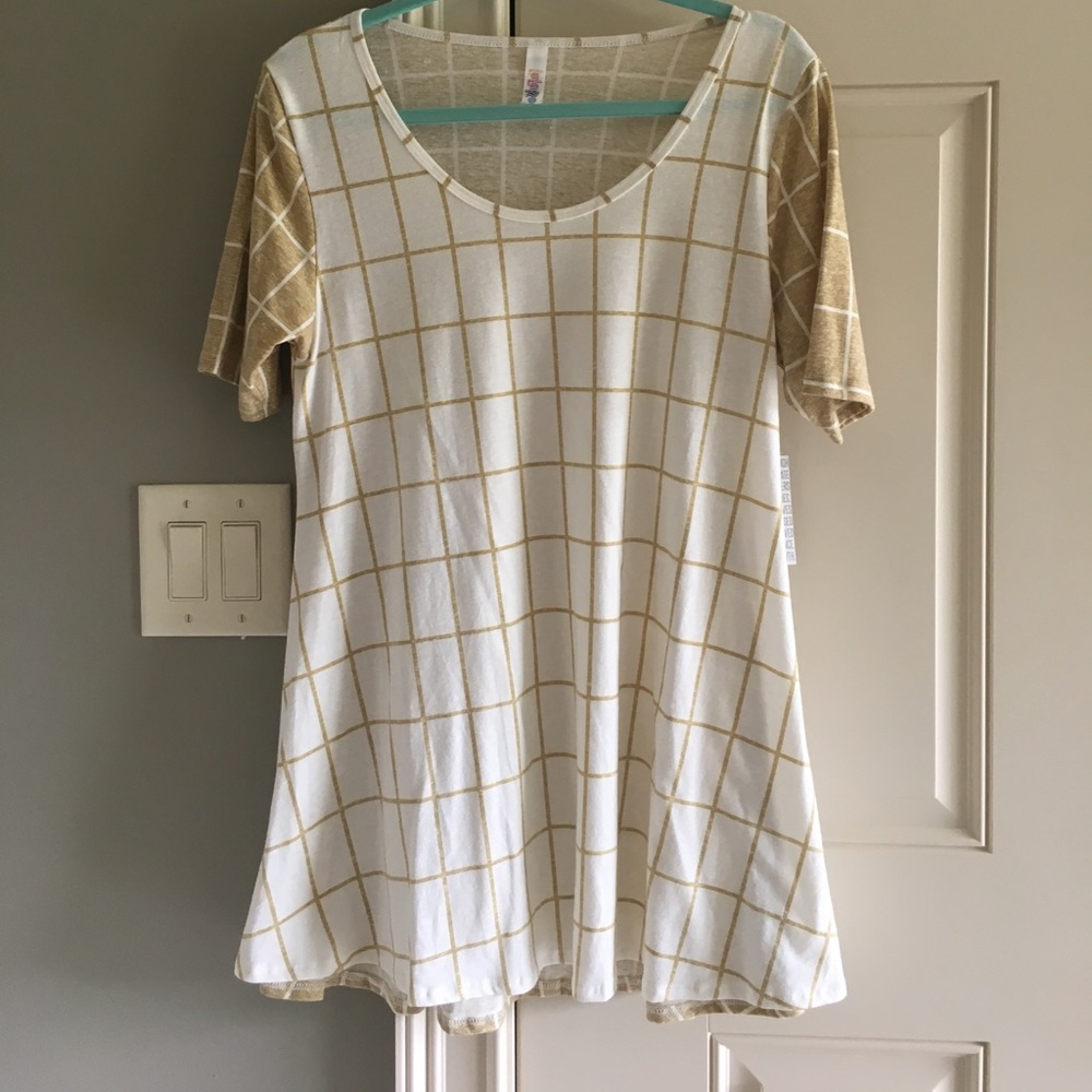 Lularoe perfect tee