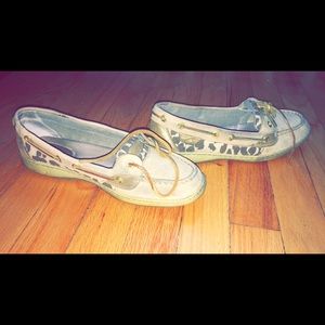 Sperry boat shoes