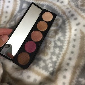 Brand new! Only swatched once!! Eye shadow pallet