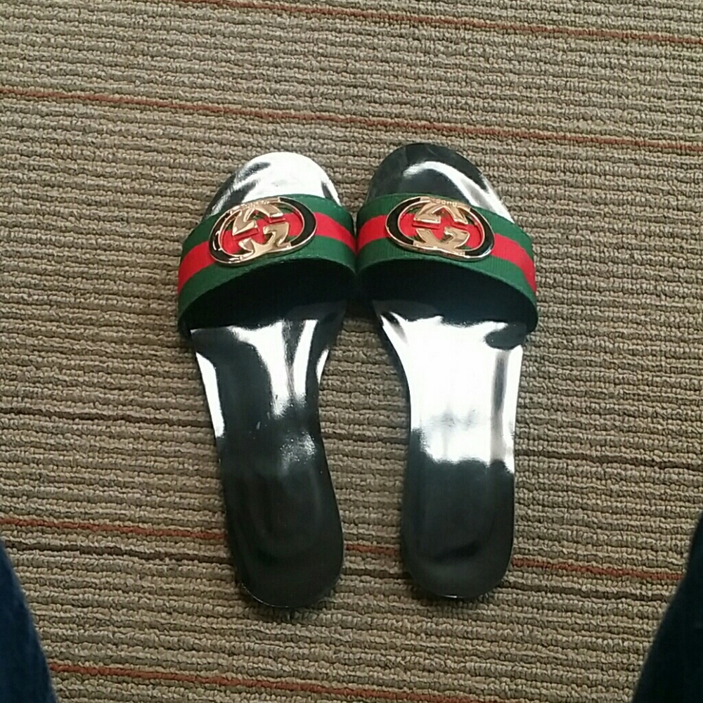 Gucci sandals