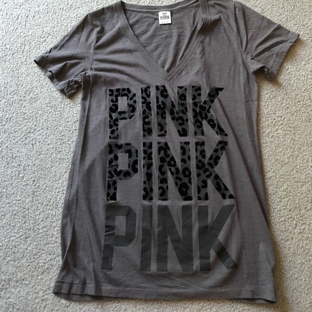 VS PINK tee