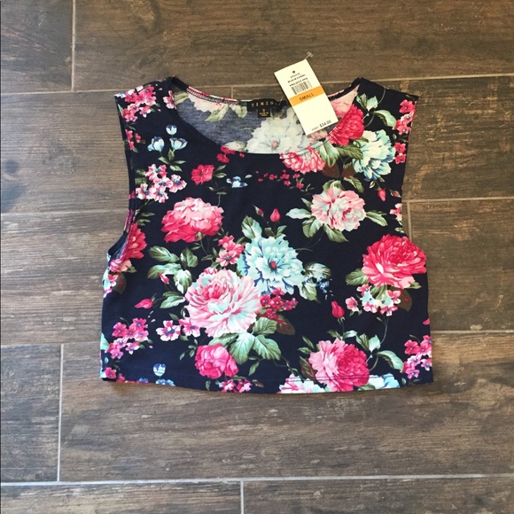 TIMING Tops - Crop Top