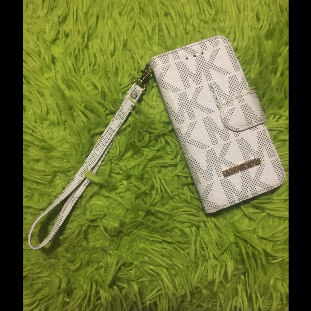 Michael Kors Wallet Case