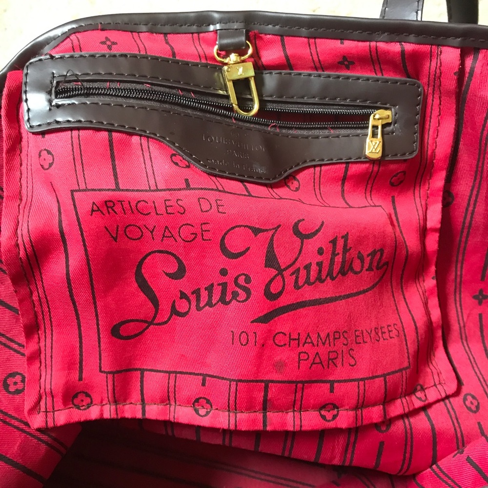 Louis Vuitton Tote Neverfull (Price is Firm)