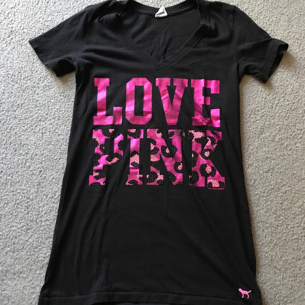 Love PINK tee